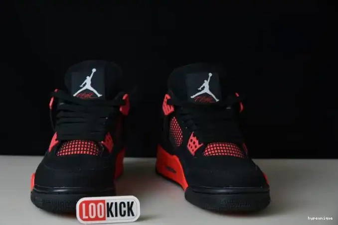 HYPE Air Jordan CT8527-016 Red Thunder 4 0518